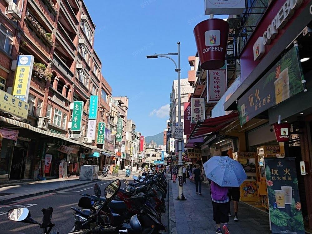 淡水老街歡樂便利民宿 Tamsui Eksteriør bilde