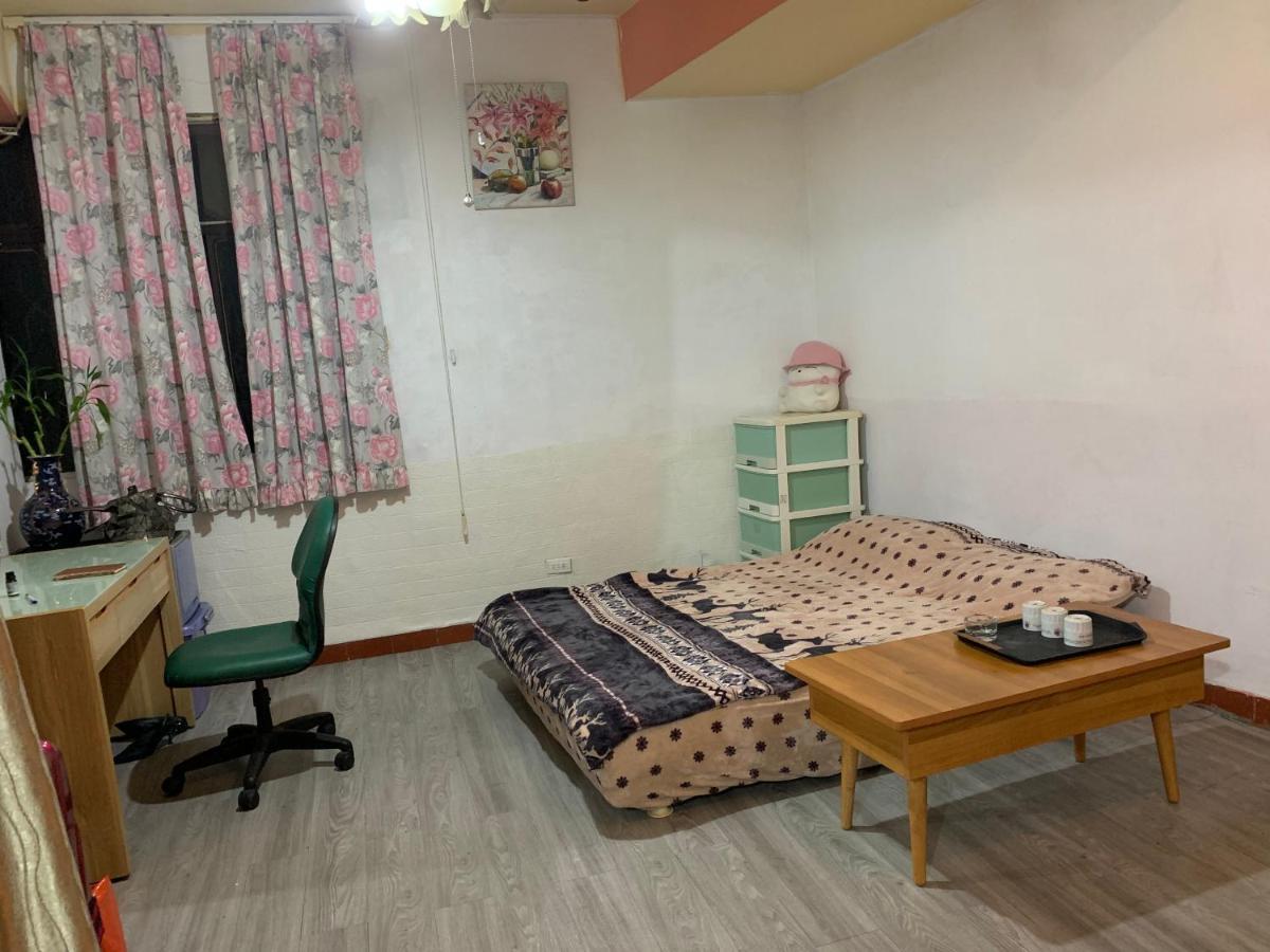 淡水老街歡樂便利民宿 Tamsui Eksteriør bilde